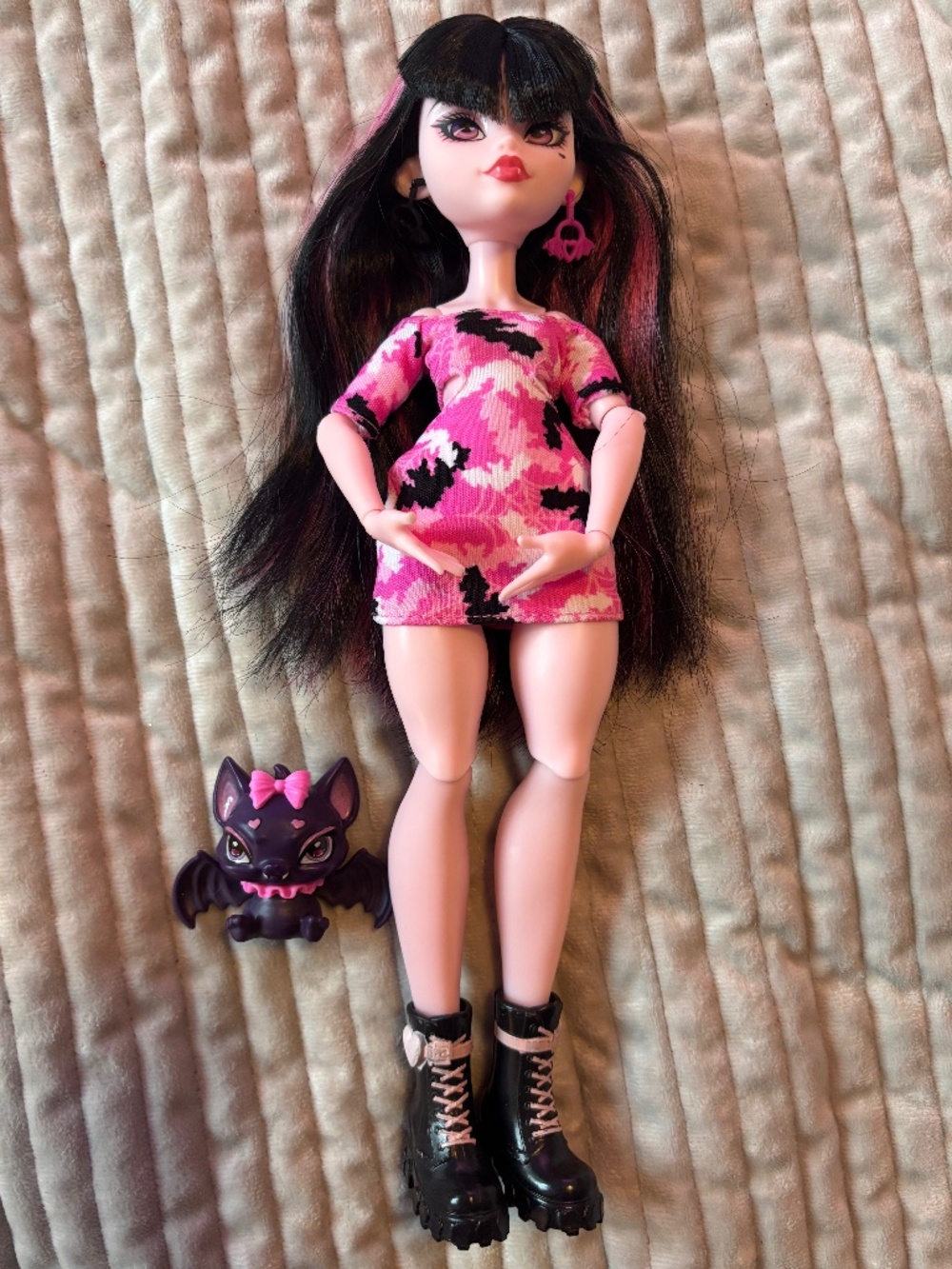 Monster High G3 Draculaura Fangtastic Road Trip Doll Count Fabulous